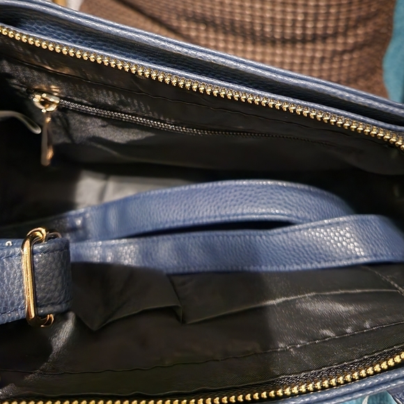 Purse - Picture 10 of 12